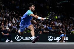 Tennis: à Paris, Humbert crée la sensation contre Alcaraz