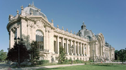 Sur les pas de la haute couture au Petit Palais de Paris
