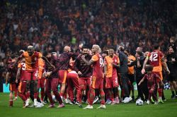 Ligue des champions: Liverpool chute face à Galatasaray