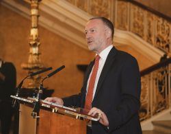 Les missiles iraniens visant Diego Garcia ont raté leur cible ou été interceptés, selon Londres