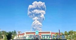Indonésie: trois randonneurs morts après l'éruption d'un volcan