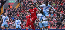 Liverpool battu 1-0 par Crystal Palace, les chances de titre s'amenuisent