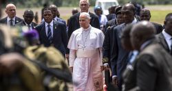 Léon XIV au Cameroun: entre ferveur et fractures