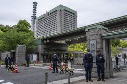 Le Japon lève les barrières à l’exportation d’armes, un revirement historique