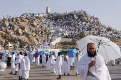 Les fidèles musulmans sur le mont Arafat, étape phare du hajj