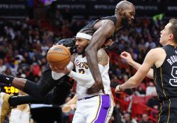 NBA: Miami frustre les Lakers et prend la tête à l'Est