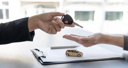Pas une voiture de location à l’horizon! Le Liban roule à guichets fermés