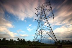 La demande d'électricité pour les centres de données devrait plus que doubler d'ici 2030, dopée par l'IA