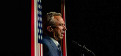 Robert F. Kennedy Jr. se retire et soutient Trump