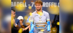 Ruud prend sa revanche sur Tsitsipas et remporte le tournoi de Barcelone