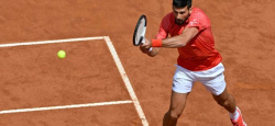 Tennis: Djokovic enchaîne et va en huitièmes à Rome