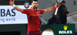 Djokovic vient à bout de Musetti en cinq sets au 3e tour