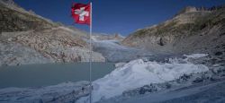 Plafonner la population: la question qui divise la Suisse