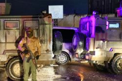 Les forces kurdes quittent une prison du nord de la Syrie après un accord avec Damas