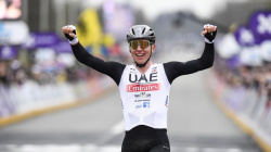 Amstel Gold Race: Tadej Pogacar a \