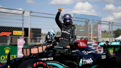 F1: Hamilton coiffe Verstappen pour la pole en Hongrie