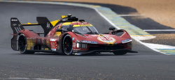 24 Heures du Mans: le bras de fer Toyota-Porsche-Ferrari continue