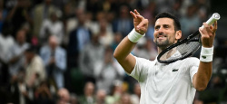 Wimbledon: Djokovic écarte facilement Rune et jouera les quarts