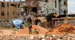 Soudan: Khartoum se relève brique après brique