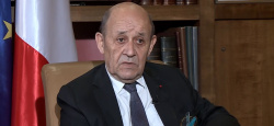 Le Drian plaide pour une prorogation du mandat du général J. Aoun