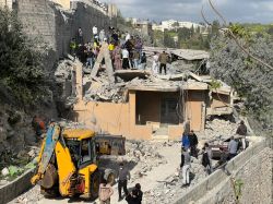 Frappes au Liban: Israël intensifie ses opérations et durcit le ton