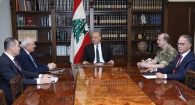 Le calendrier-programme du désarmement des camps palestiniens examiné à Baabda
