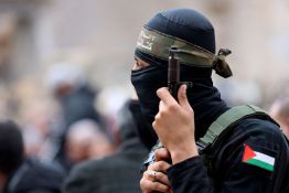 Trump dit qu'il «semble» que le Hamas va se désarmer