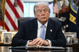 RDC et Rwanda: Trump préside une cérémonie de paix sur fond d'intenses combats