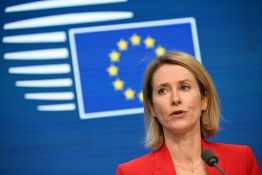 L'UE dénonce des législatives russes n'ayant qu'un «vernis de démocratie»