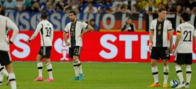 Foot: l'Allemagne s'enfonce dans la crise à un an de "son" Euro
