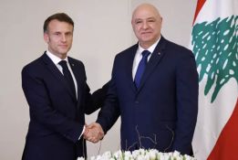 Macron appelle Israël à «renoncer à une offensive terrestre» au Liban
