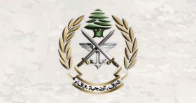 L’armée arrête des suspects impliqués dans les tirs de roquettes vers Israël