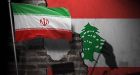 Iran au Liban: l’ingérence toxique d’un État en déroute