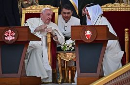 Le Pape condamne l'opposition entre "Orient" et "Occident"
