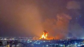 Iran: un complexe pétrochimique touché par une frappe aérienne (responsables iraniens)