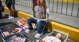 Voyage apostolique confirmé: le pape Léon XIV s'envolera en Amérique latine malgré son opération