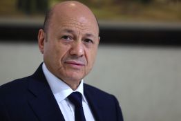 Yémen: le dirigeant du gouvernement s'alarme de gains territoriaux majeurs d'alliés séparatistes