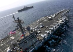 Un porte-avions américain arrivé dans le Golfe, l'Iran met en garde contre toute intervention