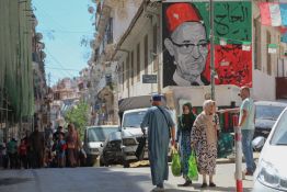 L’Algérie accuse la France de "complots" pour la déstabiliser