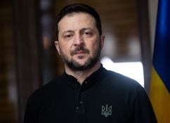 Zelensky dénonce l'absence de "réaction" américaine au "refus" russe d'une trêve