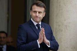 Tensions dans le détroit d'Ormuz : Macron dit qu'il va parler au président iranien mardi