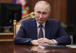 Nucléaire: le Kremlin appelle l'Iran et les États-Unis à \