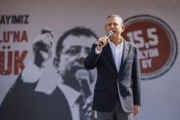 Turquie: l'opposition appelle à un mercredi sans achat en soutien aux étudiants détenus