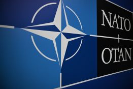 Au sommet de l'Otan, Trump vante son «alchimie» avec Erdogan