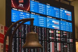 L’or et l’argent en pleine envolée, l’Asie financière sous pression géopolitique