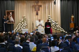 Le Pape Léon XIV salue le dévouement des Sœurs de la Croix à Jal el-Dib