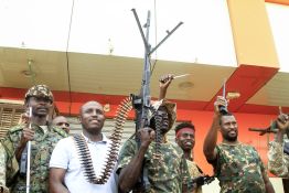 Soudan: crimes de guerre et possibles crimes contre l'humanité lors de la prise d'El-Facher