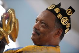 Décès du pasteur noir et militant américain Jesse Jackson 
