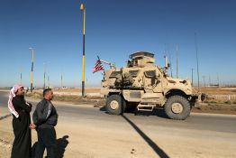 Les forces américaines vont se retirer totalement de Syrie d'ici un mois 