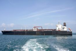 Des frappes américaines et israéliennes touchent un port iranien proche du détroit d'Ormuz